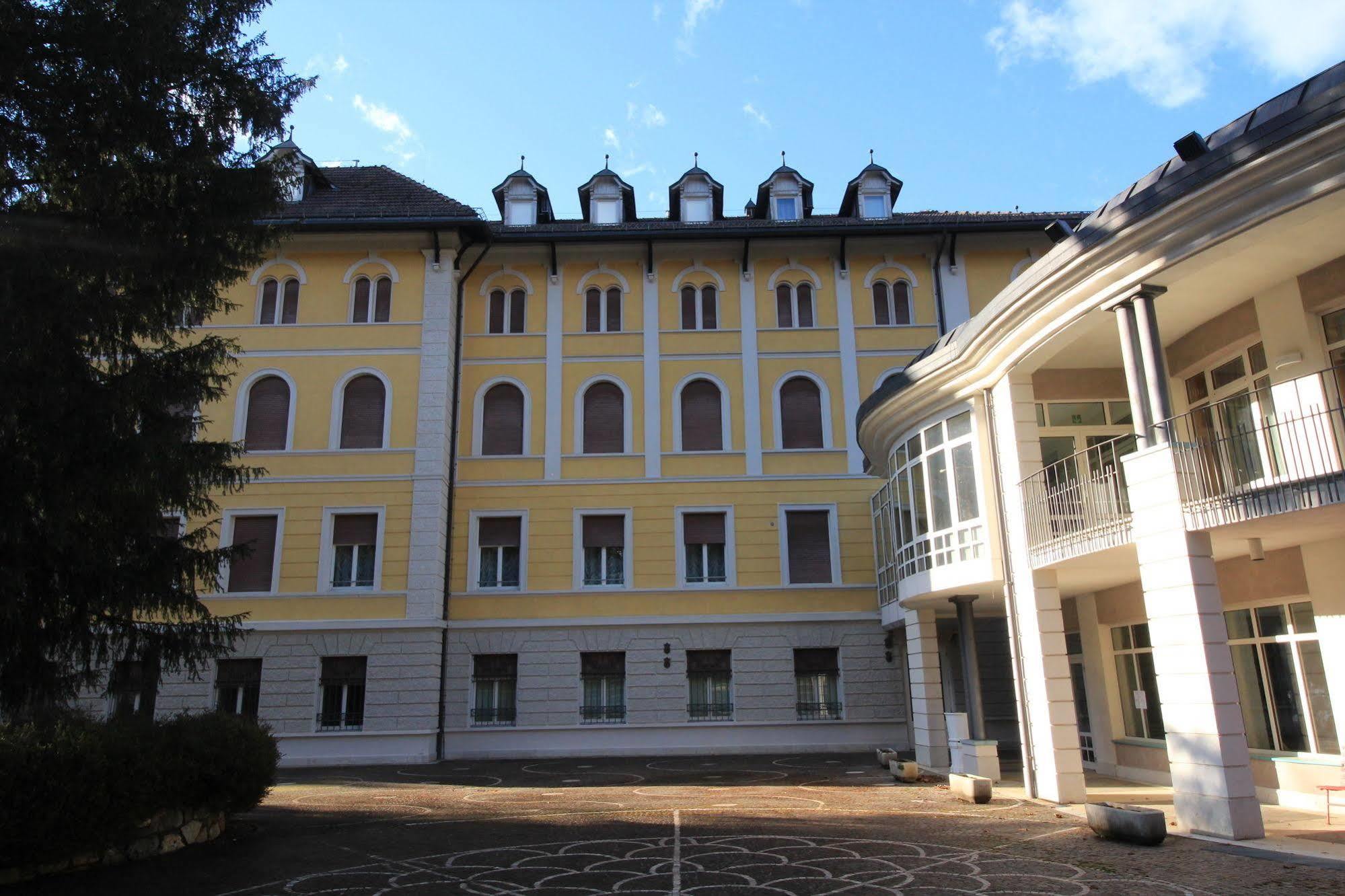 Grand Hotel Imperial Levico Terme Eksteriør billede